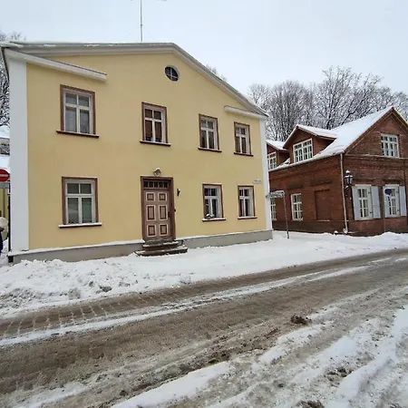 Apartment Vallikraavi