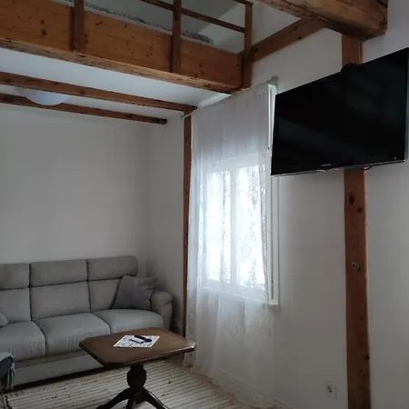 Apartment Vallikraavi